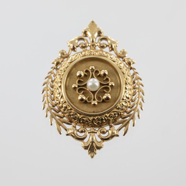 Pendentif broche ancien baroque avec une perle centrale