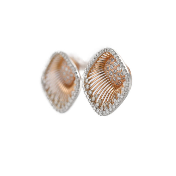 Boucles d'oreilles motifs carrés pavage diamants et multi fils diamants