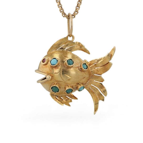 Pendentif Poisson multi turquoises avec des yeux rubis