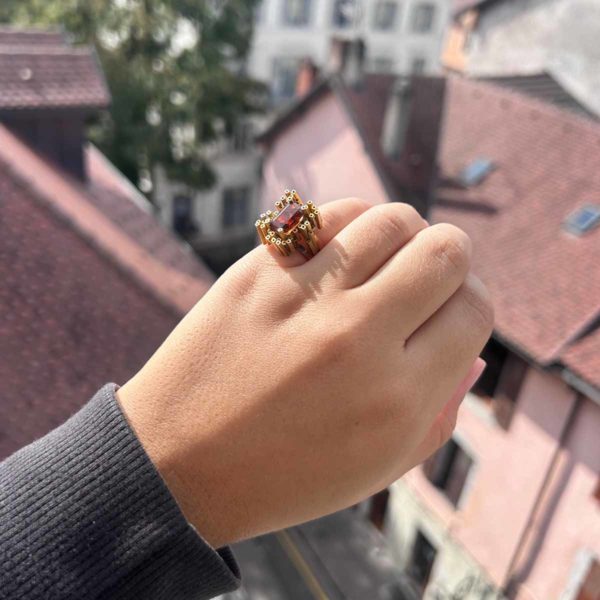 Bague moderniste citrine madère multi tubes en or jaune 18 carats