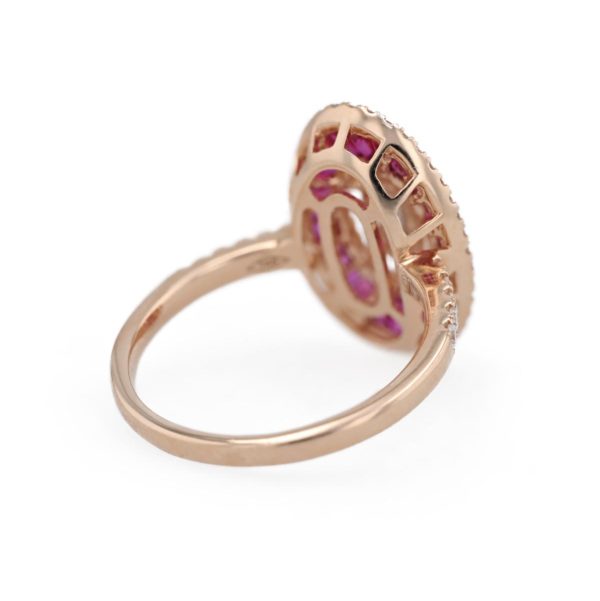 Bague ovale rubis calibrés et diamants