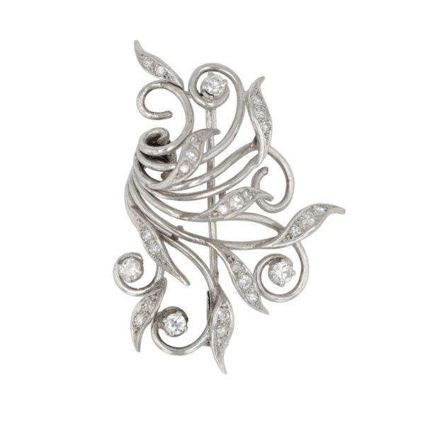 Broche ancienne florale diamants